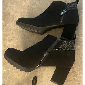 Fly London Y2K Ankle Boots Women’s 8 Black Suede Back Zip Heels